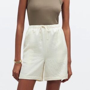 Madewell Drawstring Pull On Shorts in Satin cake batter